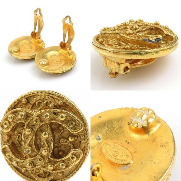 CHANEL Gold Logo Earrings - Picture 4 of 5